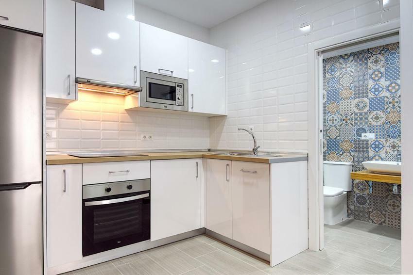 Apartment Carreteria 70 *